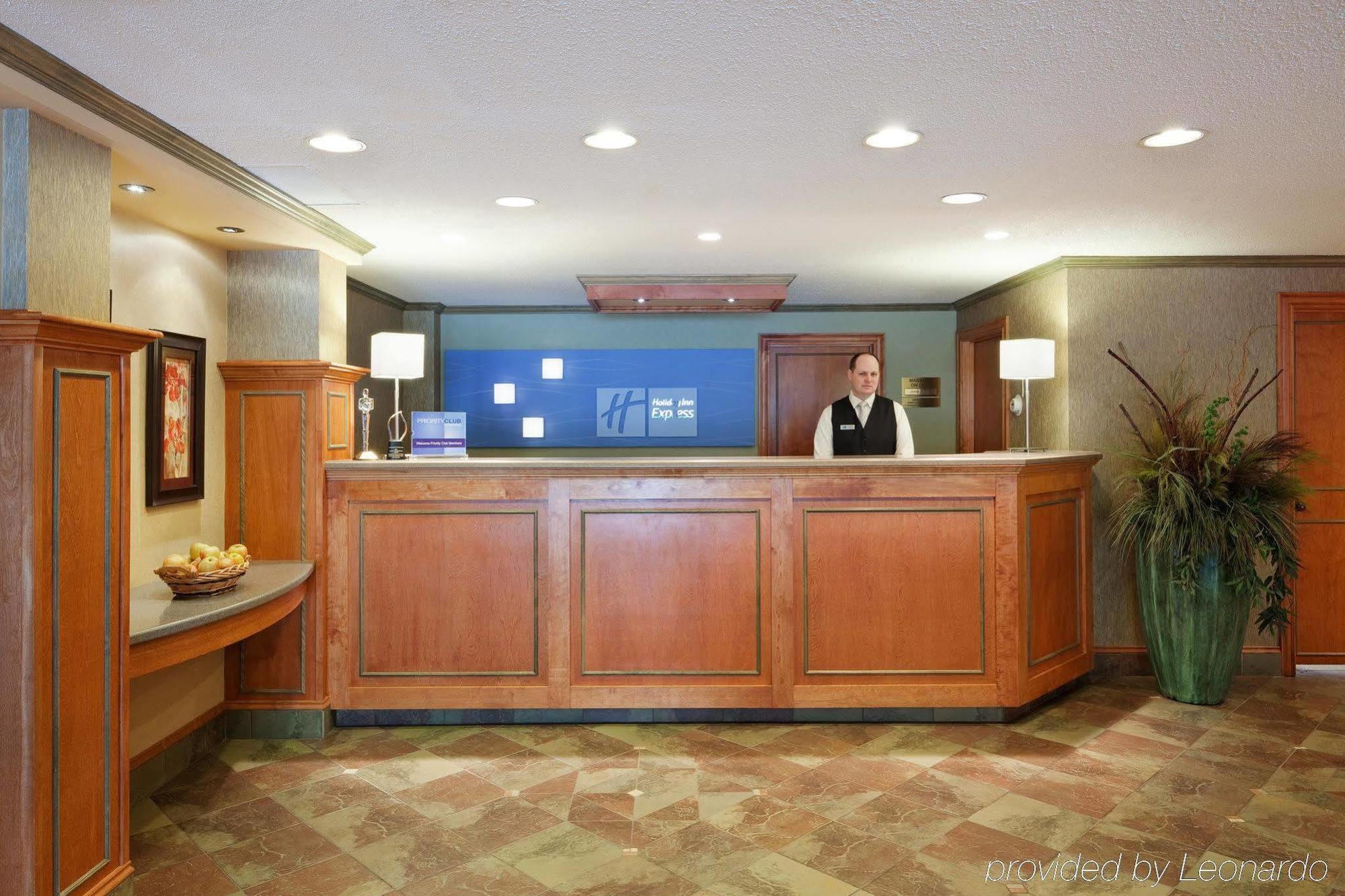 Holiday Inn Express Hotel & Suites Saint John Harbour Side By Ihg Exterior foto